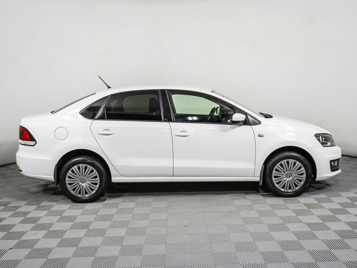 Купить Volkswagen Polo V Рестайлинг, 2016, 69 111 км, фото №4