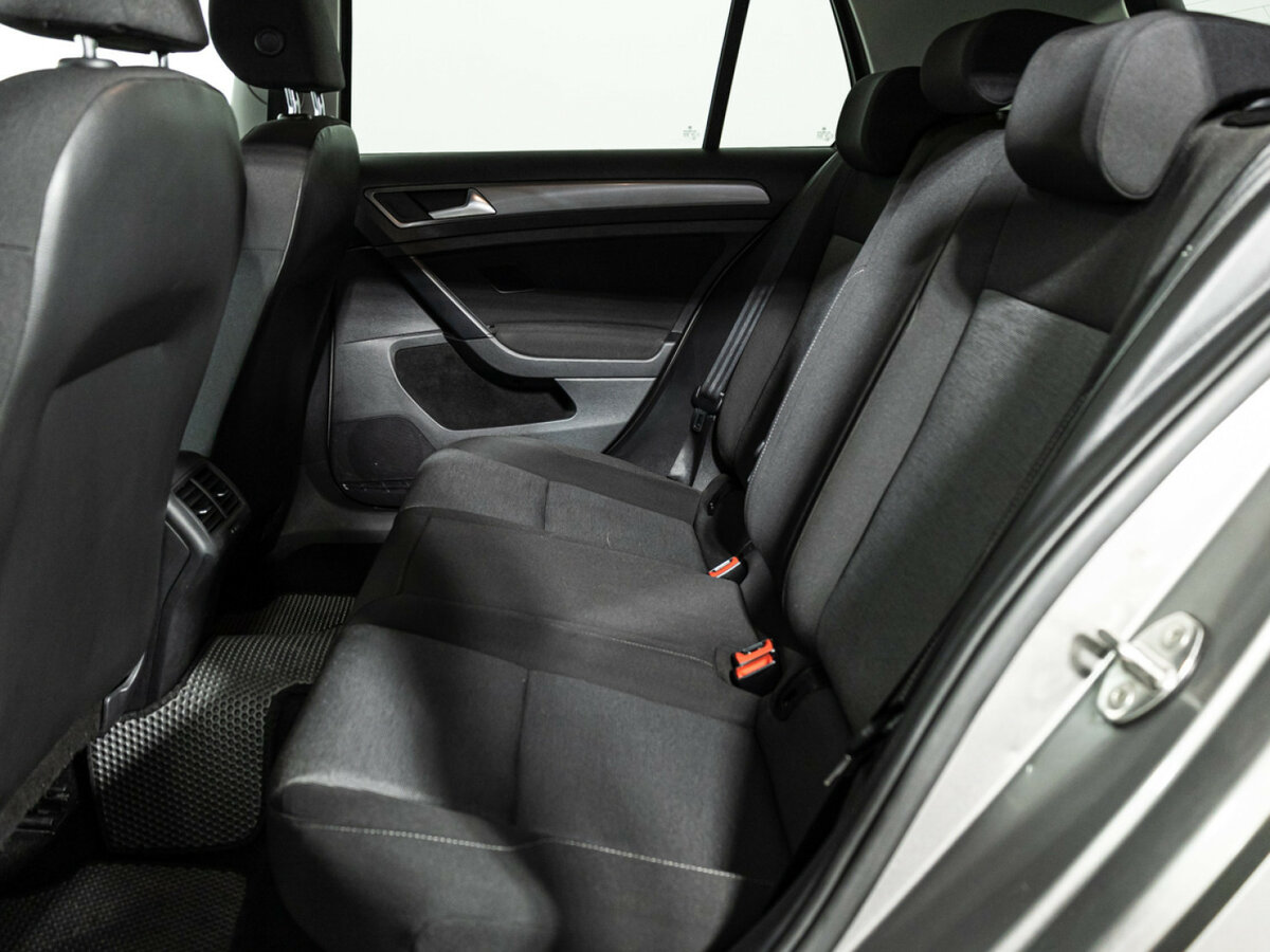 Купить Volkswagen Golf VII, 2013, 233 337 км, фото №10