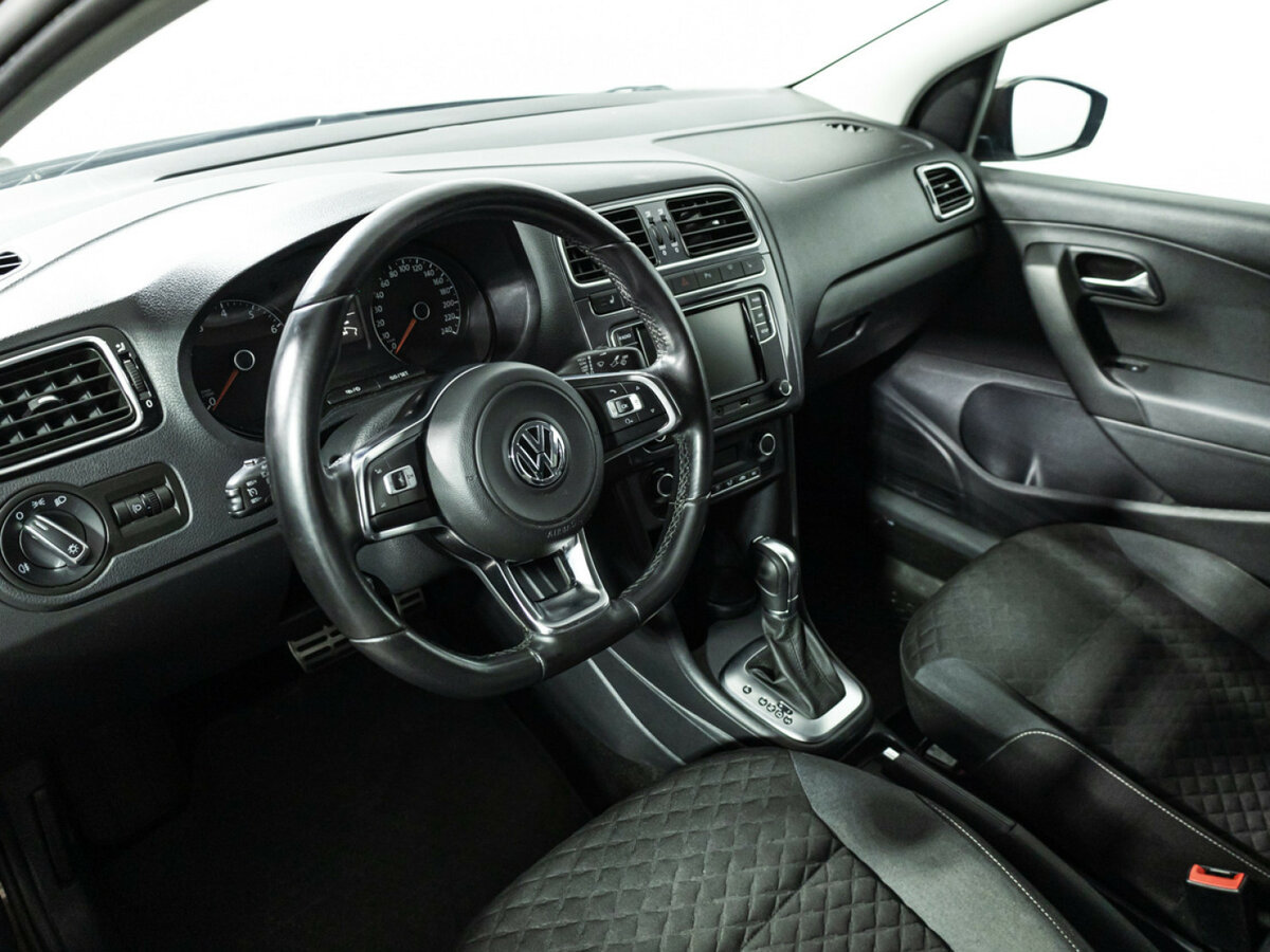 Купить Volkswagen Polo V Рестайлинг, 2018, 110 824 км, фото №11